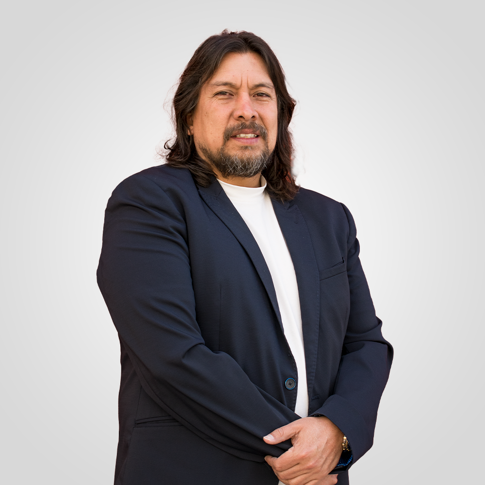 Dr. Alfredo Cesar Larios Franco